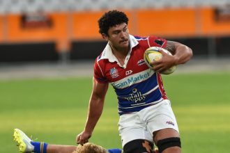 Harbour flex muscles to down Taieri