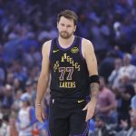 Lakers fans fear the worst after Luka Doncic goes down with brutal injury 