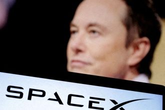 Musk asks SpaceX IPO banks to buy Grok AI subscriptions, NYT reports