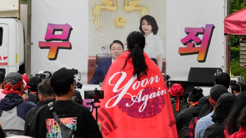 South Korean court extends prison sentence for wife of ousted president : NPR