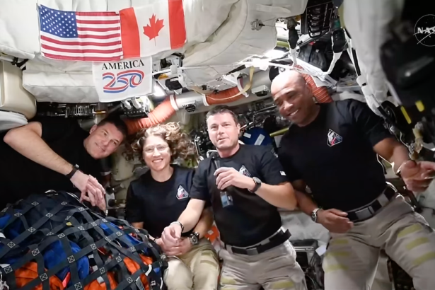 Trump speaks with NASA’s Artemis II astronauts after historic moon flyby