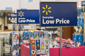 Walmart makes surprising move beyond retail