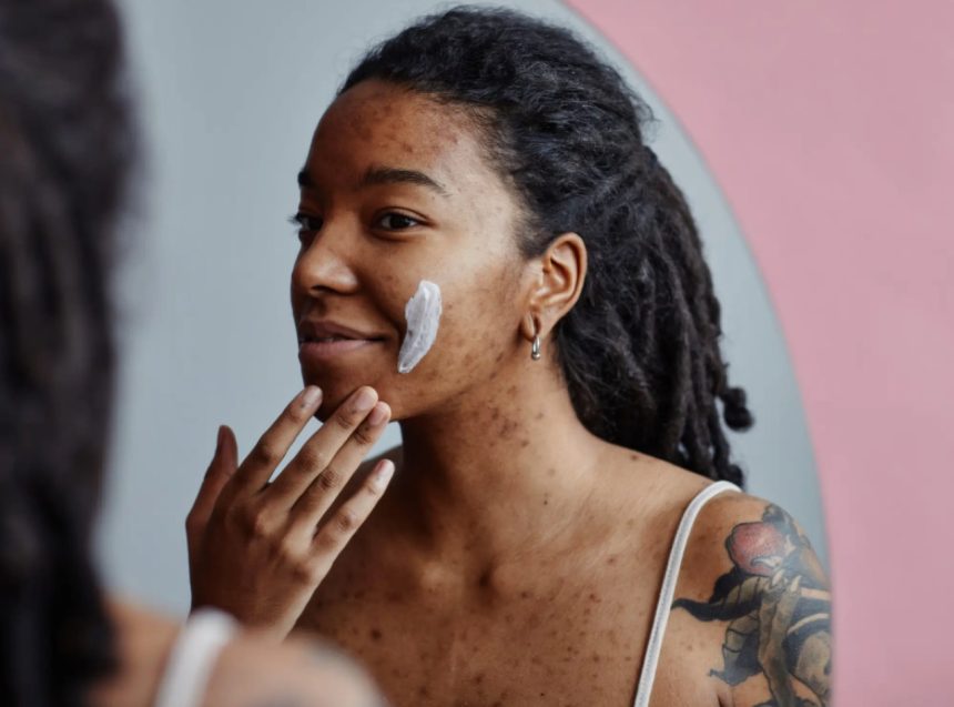 Hydroquinone for Dark Spots: Benefits, Results & Safety