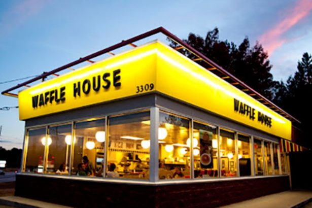 oman Gave Birth in Waffle House Porta-Potty, Baby Died