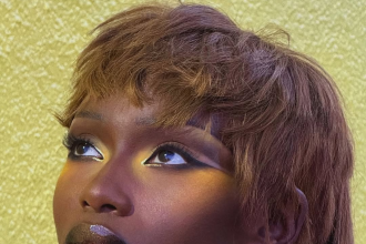 The End of “Clean Girl” Beauty? Why Messier Glam Is Taking Over