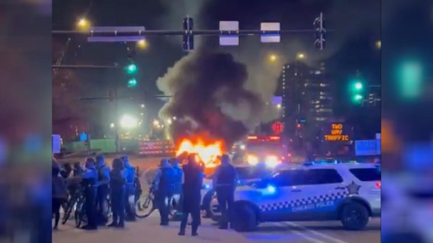 15 years of flash mobs, teen trends, and takeovers: Chicago’s repeating summer problem