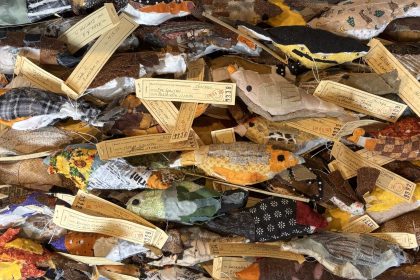 Around North America, Community Members Are Stitching Nearly 11,000 Birds — Colossal