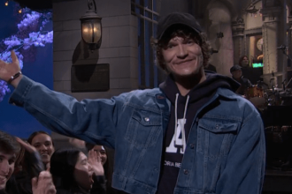 Connor Storrie Introduces Olivia Rodrigo as She Debuts New Song on SNL