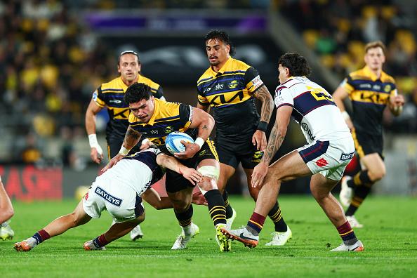 Highlanders show fight in loss to Hurricanes