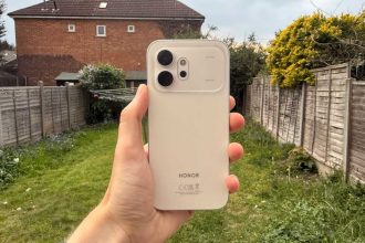 Honor 600 Review: The Android iPhone