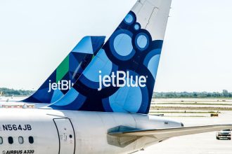 JetBlue returns to Charlotte Airport for first time since 2024 to cover ‘rescue fares’ for Spirit customers