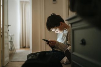Kids Are Spending Nearly 7 To 9 Hours A Day On Screens, More Than Average Sleep Times