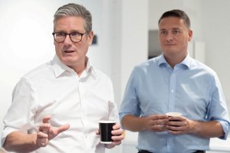 Potential rivals circle struggling Starmer