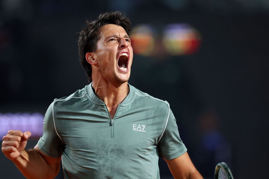 Rennae Stubbs gives 5-word criticism of Luciano Darderi after controversial mascot snub vs Casper Ruud goes viral at Italian Open