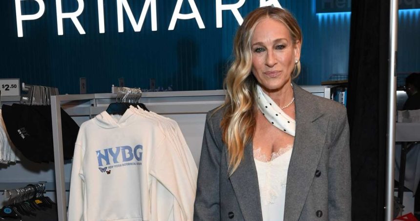 Sarah Jessica Parker Loves Romantic Camisoles Like This Luxe  Style