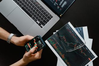 Snowflake (SNOW) Soars 36% as AI Propels Q1 Earnings