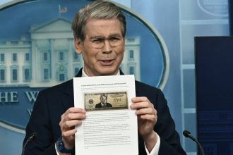 Treasury Department prepares 0 bill with Trump’s face on it : NPR