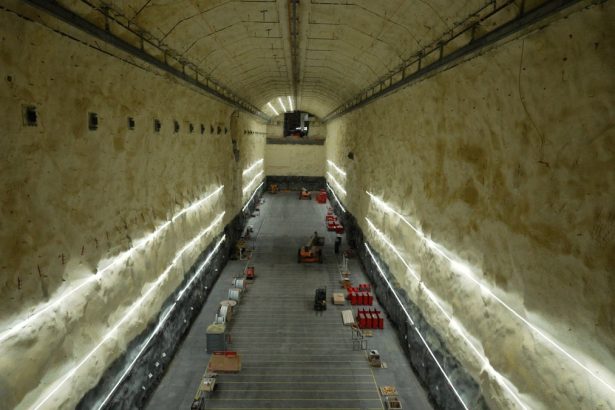 U.S. neutrino megaproject takes shape in abandoned gold mine