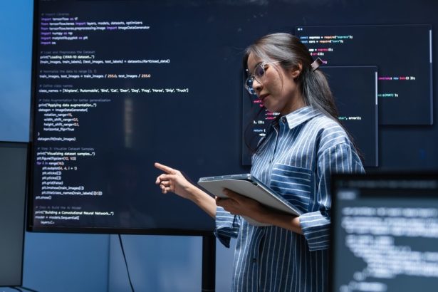 A Stanford lecturer says ‘every company should be hiring’ a rare new AI role, and ‘every single new grad’ should want it