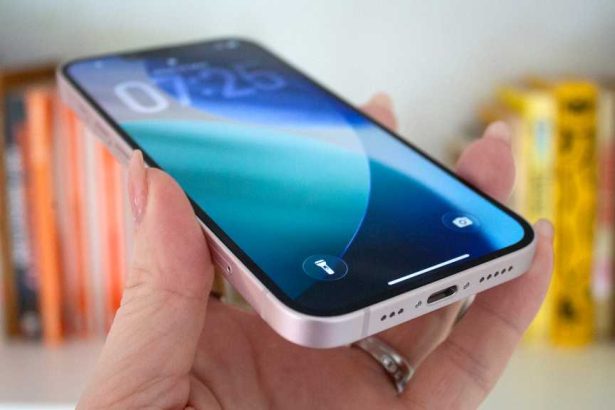 Apple Intelligence is Bad. That’s Why I Love iPhones