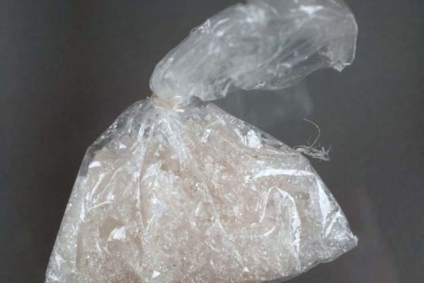 Chicago man convicted of running meth pipeline to Iowa on Greyhound buses