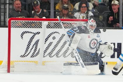 Connor Hellebuyck demands trade from Jets with 2x Stanley Cup-winning team as preferred destination