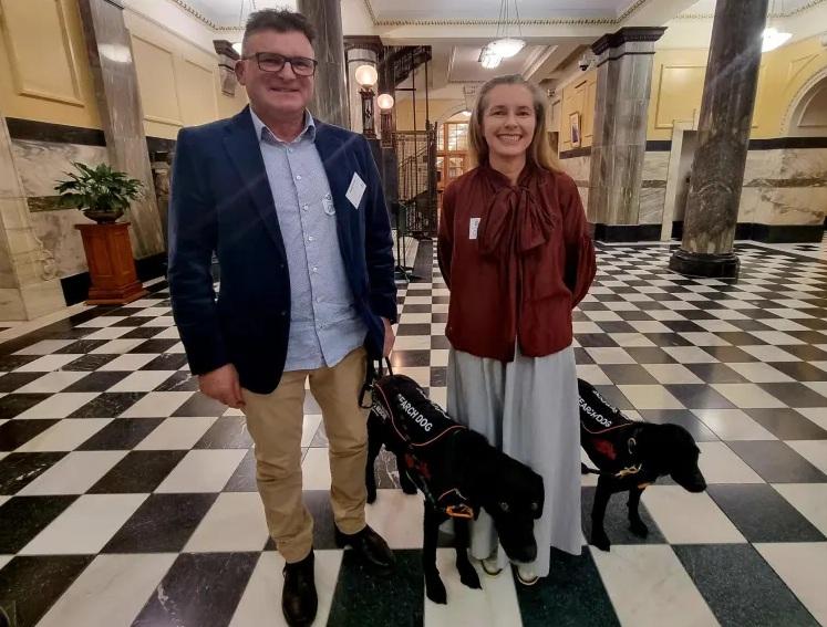 Dogs honoured for role in massive southern search operation