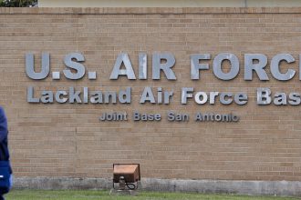 Flu Breaks Out Among Troops In Texas After Vaccine Optional: Reports