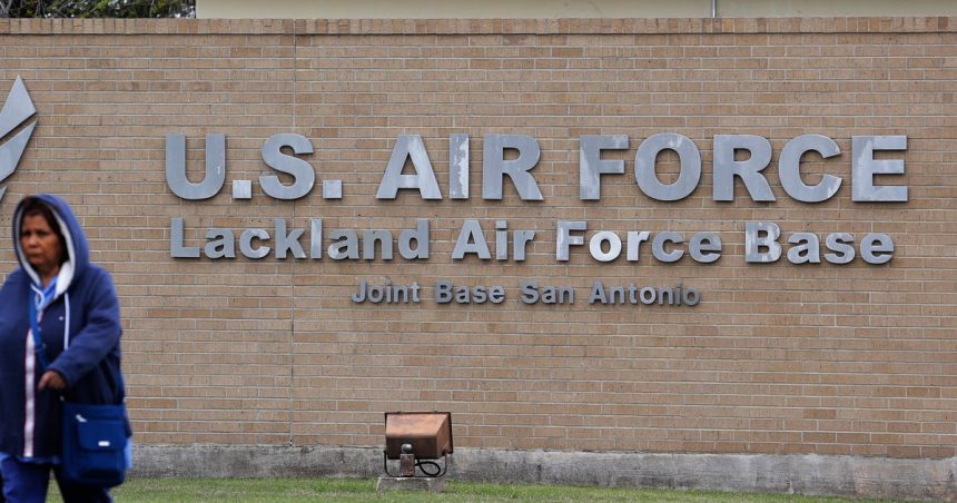 Flu Breaks Out Among Troops In Texas After Vaccine Optional: Reports