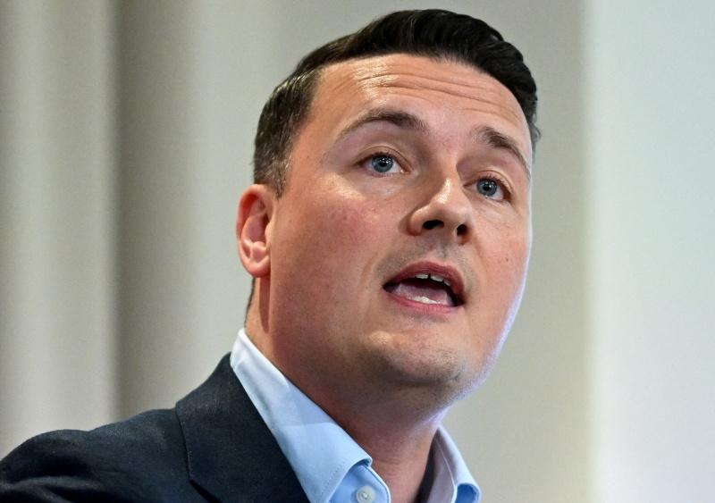 Former minister may challenge Starmer for PM role next week
