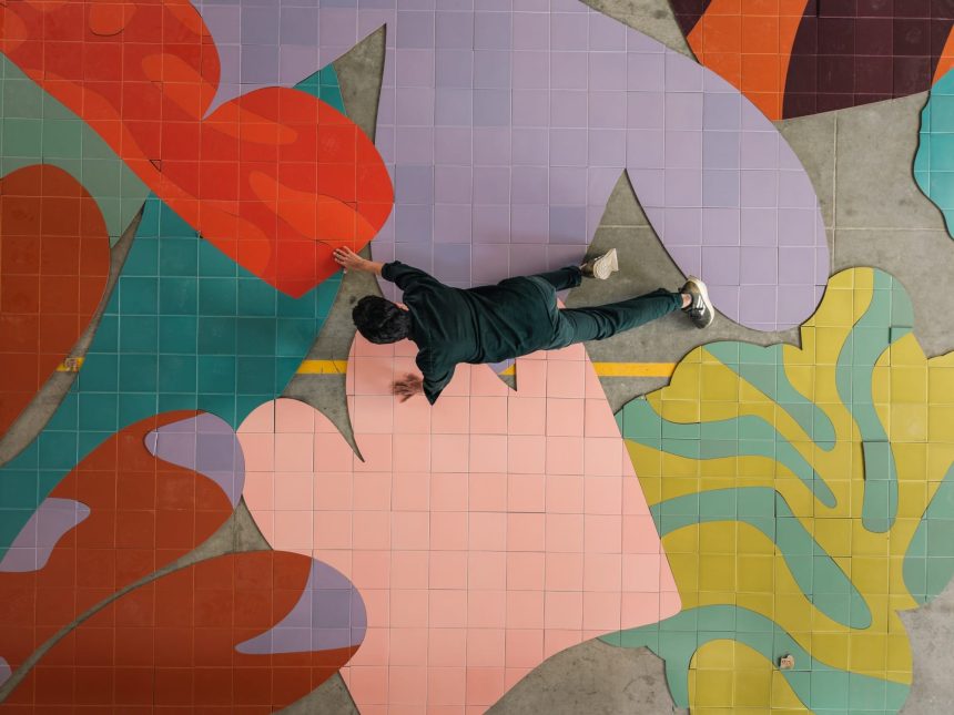 In Guadalajara, a Ceramic Tile Mural Mimics a Sun-Drenched Ecosystem — Colossal