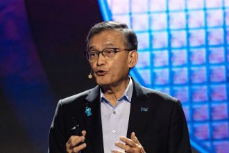 Intel CEO gives investors a reality check