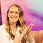 Jen Hamilton Steps Back From Nursing Amid Split