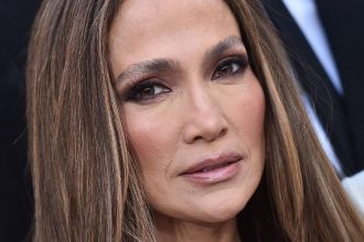 Jennifer Lopez’s Post-Divorce Life Drew Fresh Attention