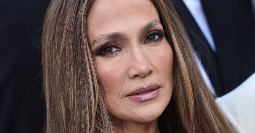 Jennifer Lopez’s Post-Divorce Life Drew Fresh Attention