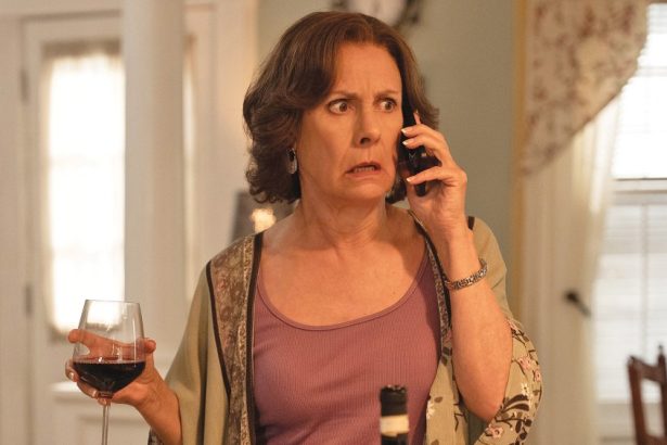Laurie Metcalf Takes on Motherhood in ‘Big Mistakes,’ ‘Monster’ — and ‘Scream,’ Again