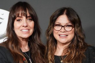 Mackenzie Phillips Says Valerie Bertinelli Did Cocaine on Set