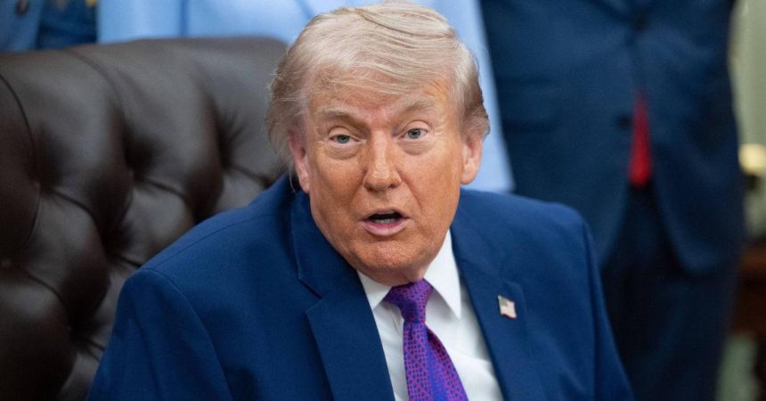 Major Figures Call To Invoke 25th Amendment & Remove Donald Trump