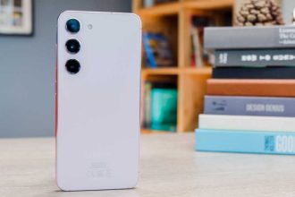 PSA: Don’t Install One UI 8.5 On Your Samsung Galaxy Phone Yet
