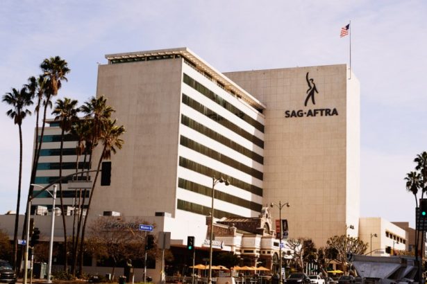 SAG-AFTRA Members Ratify Contract With AI Terms and Pension Merger