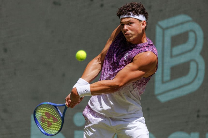 Silver lining for Ben Shelton at Wimbledon despite difficult loss vs Taylor Fritz in Halle