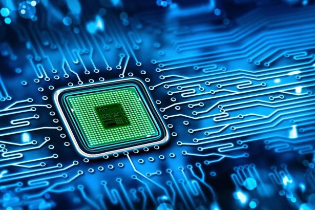 This Tiny AI Stock Is Up By 680% in a Year. Is It A Buy?