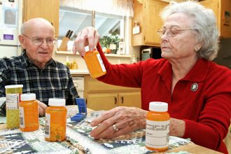 Traditional Medicare Vs. Medicare Advantage: How Seniors Can Choose
