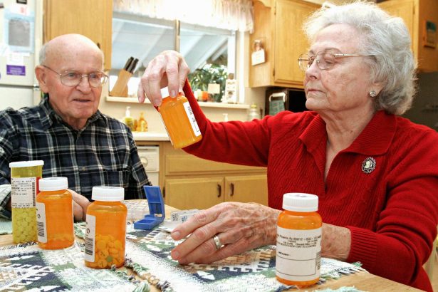 Traditional Medicare Vs. Medicare Advantage: How Seniors Can Choose