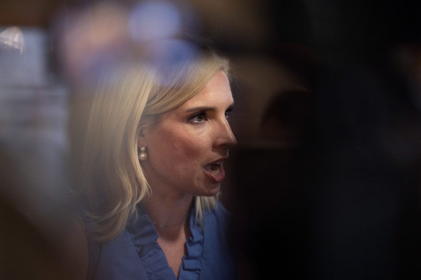 Trump ally admits political risk of Iran war at campaign event