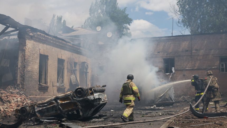 Ukraine unleashes heavy drone bombardment as Russia strikes : NPR