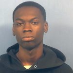 Aurora man stole SUV 12 hours after being released on auto theft charge, prosecutors say