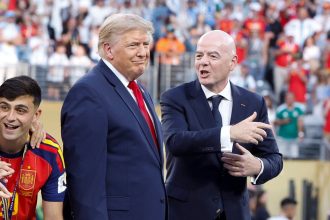 Australian Broadcaster Caught On Hot Mic Saying Spain Will Edit Trump Out Of World Cup Photo