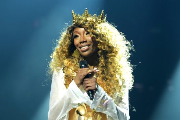 Brandy Pens Powerful Post Against Body Shaming: ‘Be Gentler’