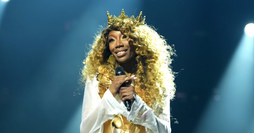 Brandy Pens Powerful Post Against Body Shaming: ‘Be Gentler’